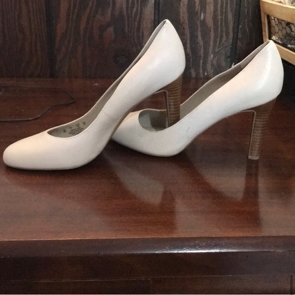 Franco Sarto Leather Caspian Pumps Cream Size 9 - Picture 10 of 12